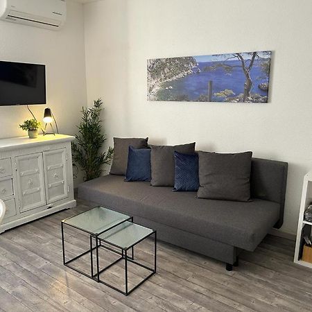 Studio Meuble Bord De Mer Bormes-les-Mimosas Exterior foto